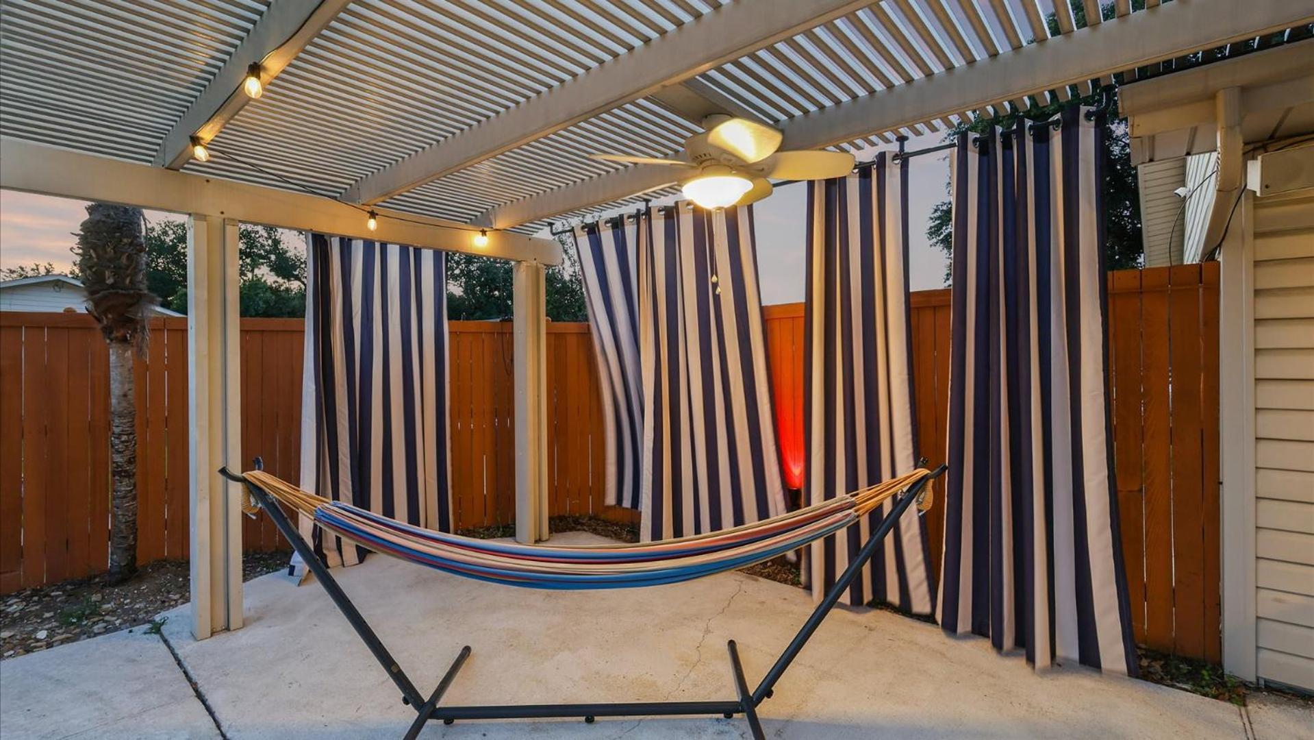 Spectacular 4Br 2,5Ba Holiday Home With Pool And Grill Carrollton Exterior foto